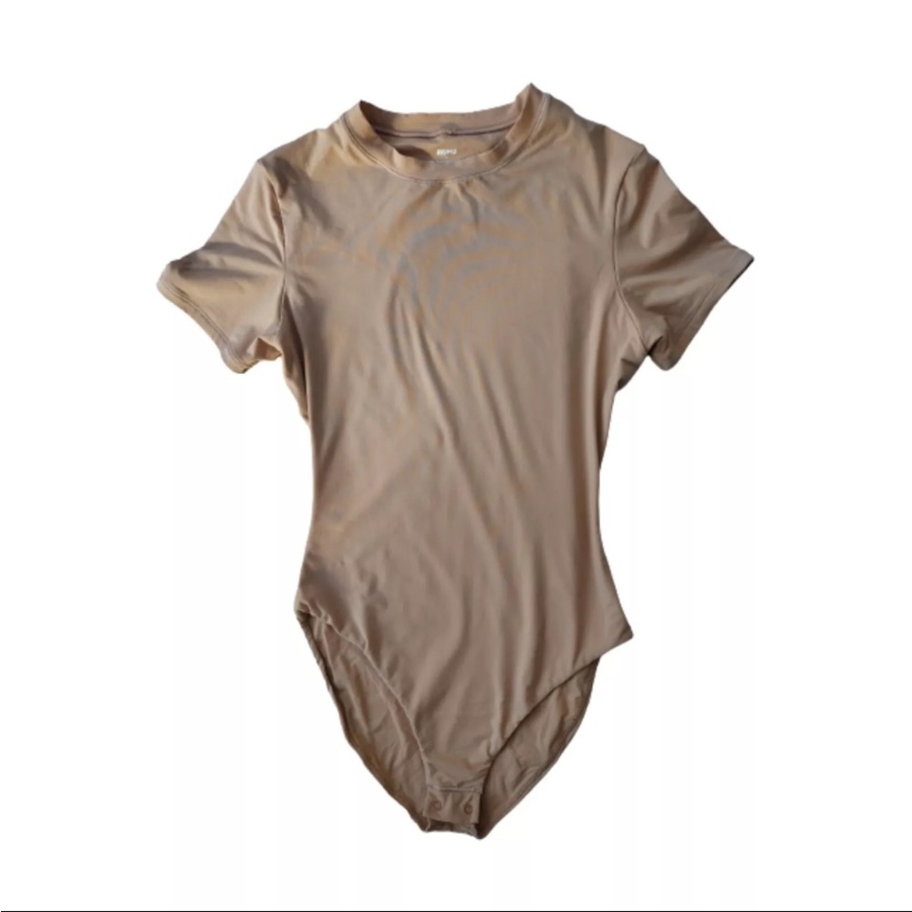 skims bodysuit in nude
